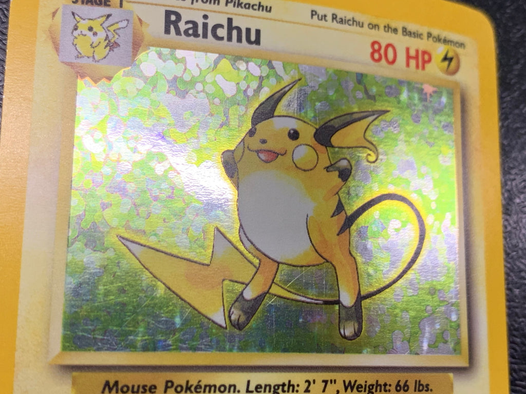 ライチュウ　（英語版)