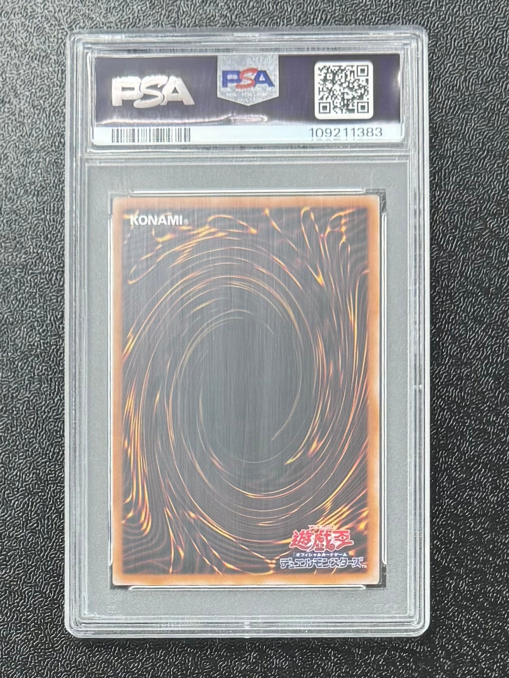 【鑑定品PSA10】[QCCU]ブラック・マジシャン・ガール（新規イラスト）(クォーターセンチュリーシークレットレア)QCCU-JP002